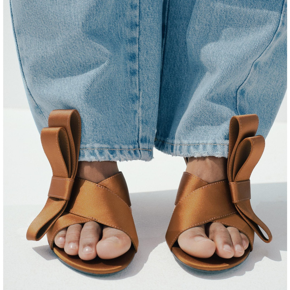 ZARA Satin Brown Heels NWT | Crossover Strap with Bow Detail - Picture 6 of 16